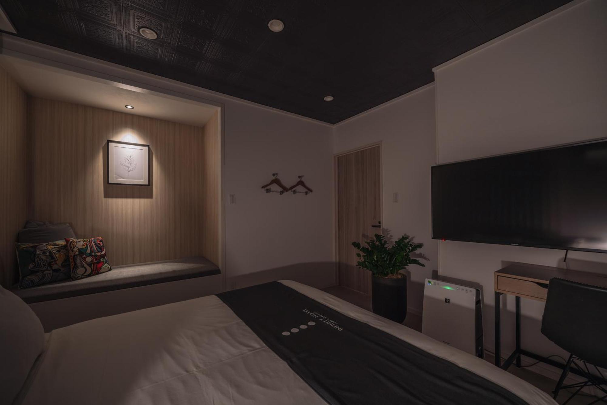 Infinity Hotel -Jiitchaku- Uraszoe Kültér fotó